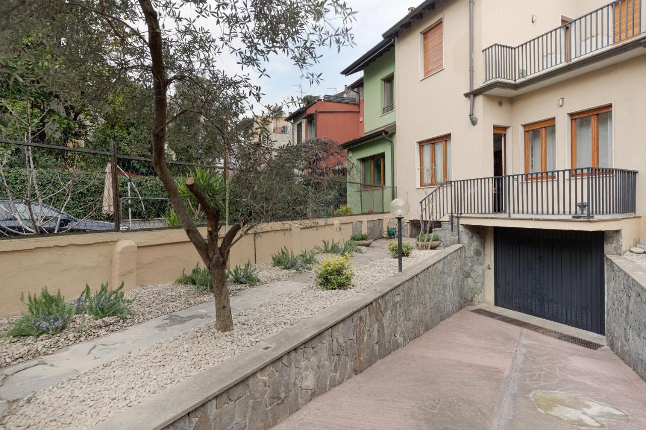Ca' Stellini - Comoda Casa Indipendente Con Parcheggio Privato Milano Eksteriør billede